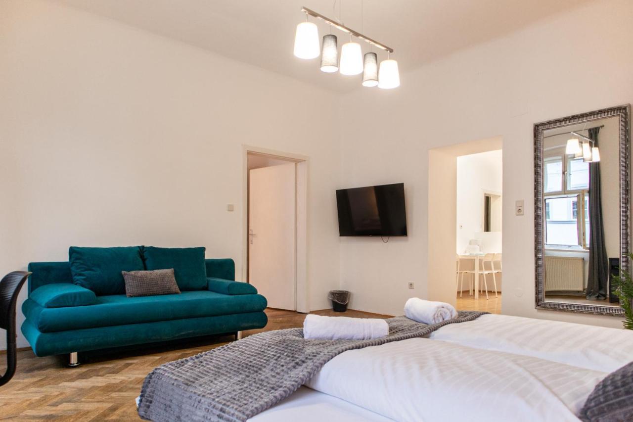 Spacious 2Br Apt.-Near Wiener Stadthalle Buitenkant foto