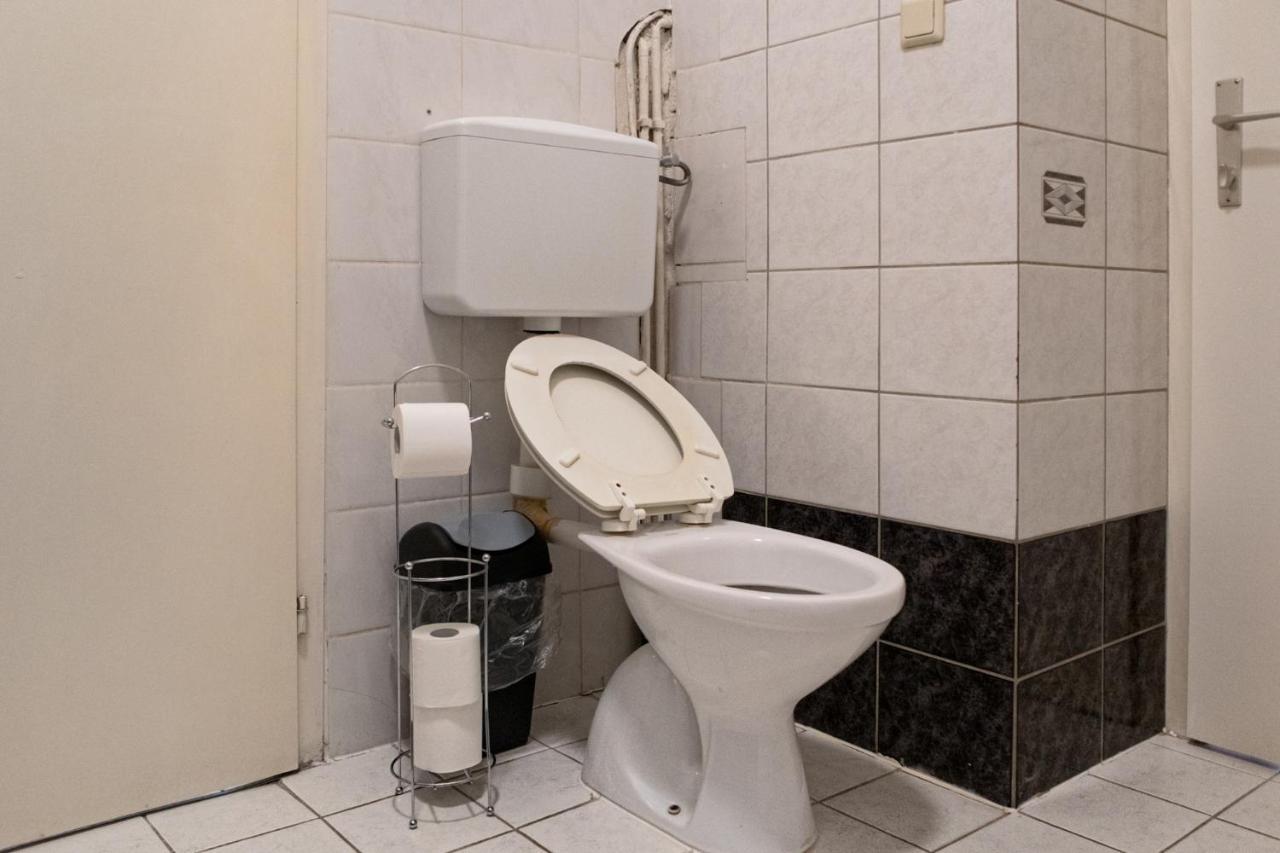 Spacious 2Br Apt.-Near Wiener Stadthalle Buitenkant foto