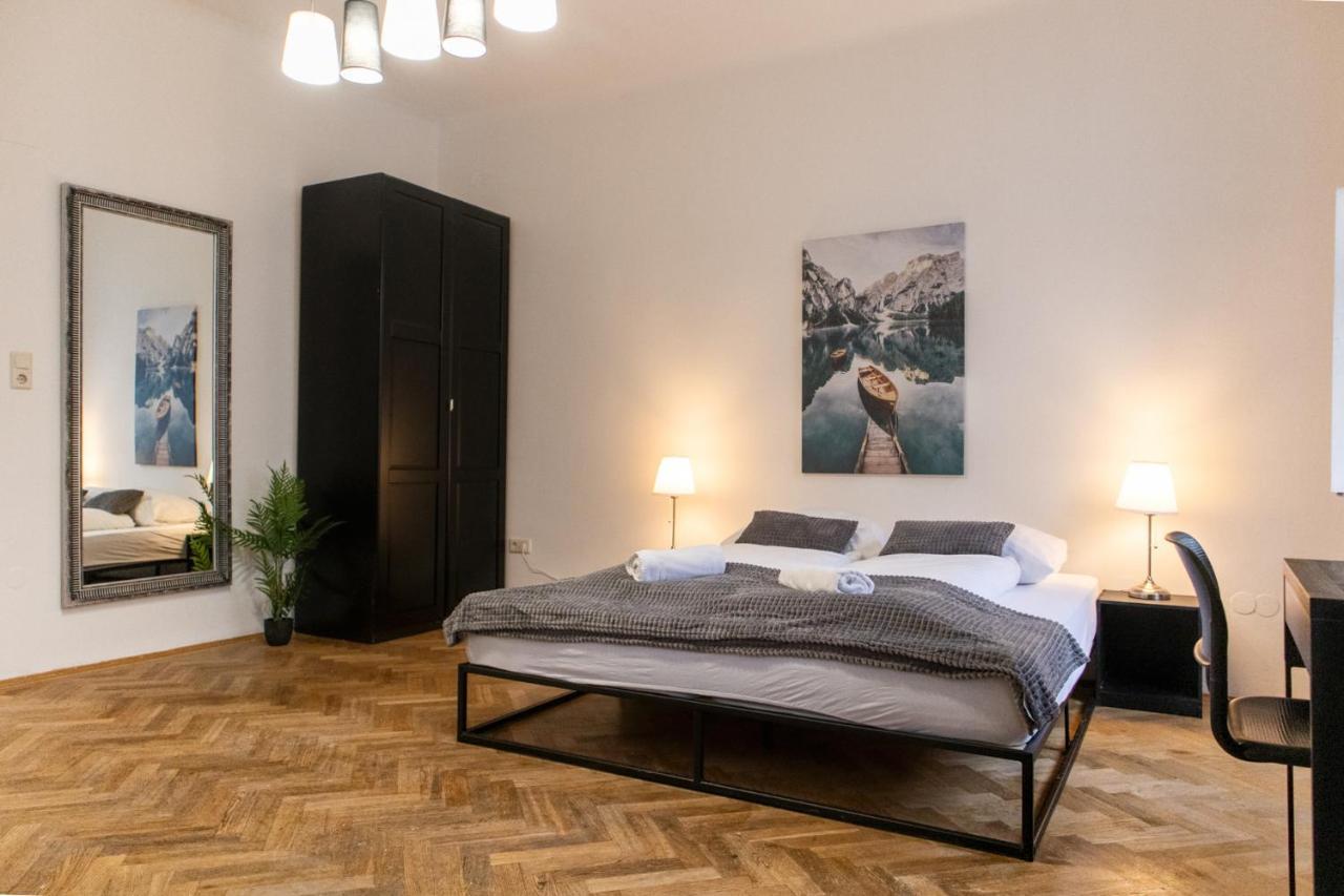 Spacious 2Br Apt.-Near Wiener Stadthalle Buitenkant foto